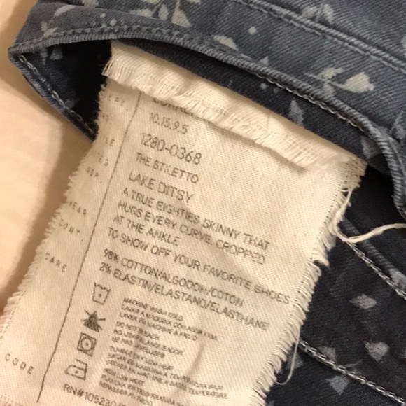 Current/Elliot The Stiletto Lake Ditsy Jeans sz 28 - Picture 6 of 6